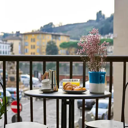 3 Master Bedrooms With Balcony On The River With Views Florence Exterior photo